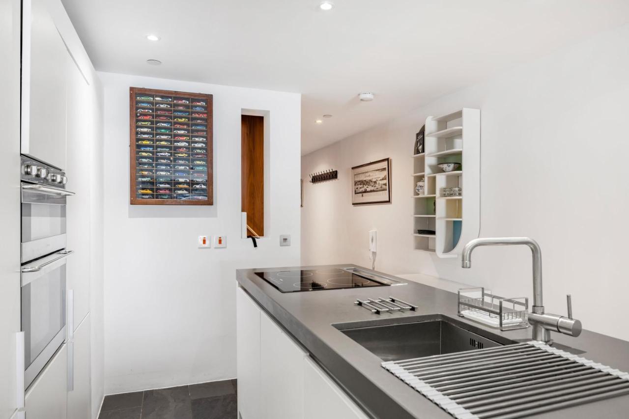 Luxury 2 Bed Apartment In Historic Royal William Yard Plymouth Exterior foto
